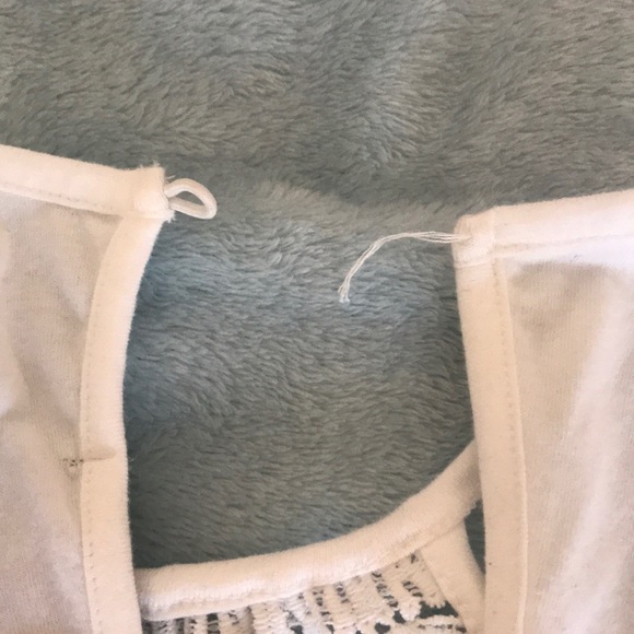 Charlotte Russe Lace Bodysuit - Picture 4 of 4